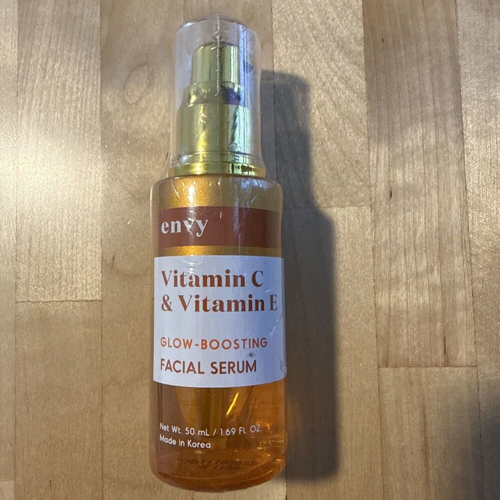 ENVY Vitamin C & Vitamin E Glow-Boosting Facial Serum 1.69 OZ.Exp Nov 2027